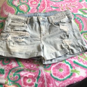 Old Navy Boyfriend Jean Shorts